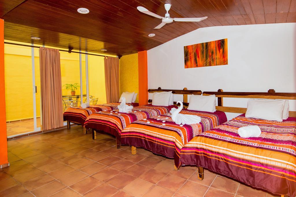 Hotel El Hormiguero Playa del Carmen Exteriér fotografie