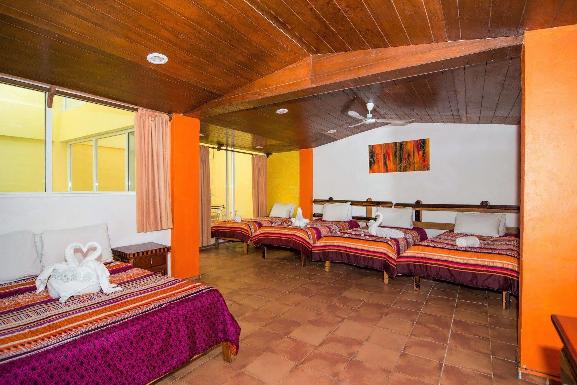 Hotel El Hormiguero Playa del Carmen Exteriér fotografie